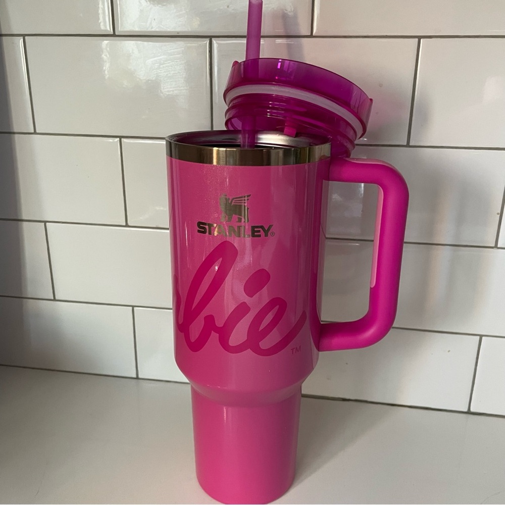 Limited Edition Barbie x Stanley Pink Tumbler 40oz - Picture 7 of 10